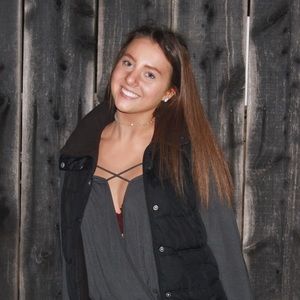 Wetseal Strappy Front Top